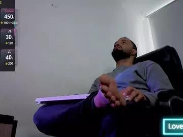 ernesto_rodriguez_82 from Chaturbate