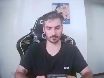 esequielez from Chaturbate