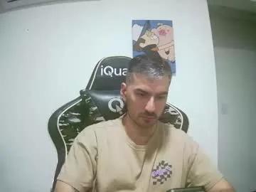 esequielez from Chaturbate