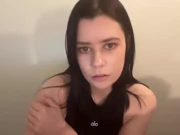 essenalaurent from Chaturbate
