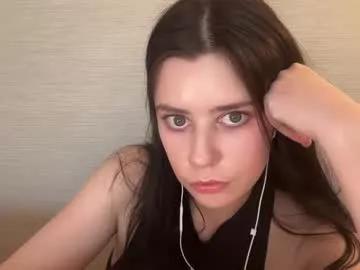 essenalaurent from Chaturbate