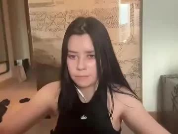 essenalaurent from Chaturbate