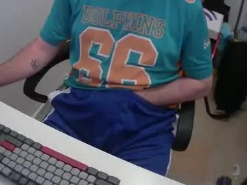 essex_wild from Chaturbate
