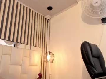 estefania__gomez from Chaturbate