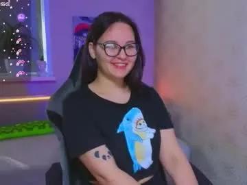 Esterplayful from Chaturbate