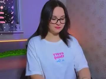 Esterplayful from Chaturbate