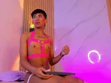 Freechat ethan_thouse on Chaturbate