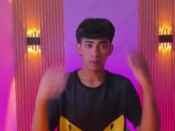 Freechat ethan_thouse on Chaturbate