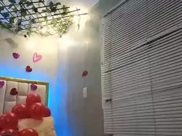 etthanhaw_dereck from Chaturbate