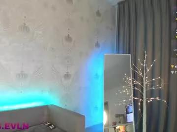 eveelynnexxx from Chaturbate
