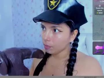 evelinn_belen from Chaturbate