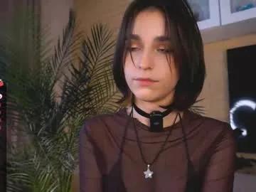 Evervessi from Chaturbate