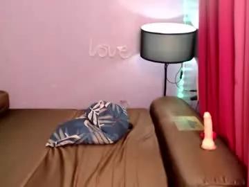 expenseve_kendy from Chaturbate