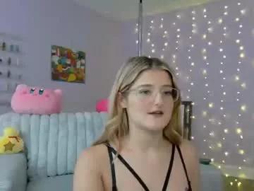 eyesthatsparkle22 from Chaturbate