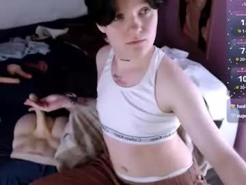 fanny_next_door from Chaturbate