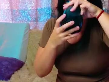 feelmyvibebaby from Chaturbate is Freechat