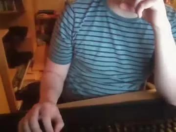 Fem_alice_louis_dom from Chaturbate