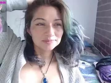 Fenix_purple from Chaturbate