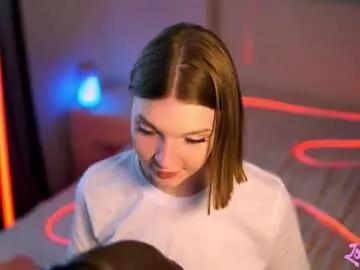 fluffyellie from Chaturbate