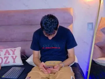 Freechat franco_boys on Chaturbate