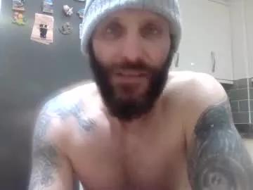 freemindedguyuk from Chaturbate