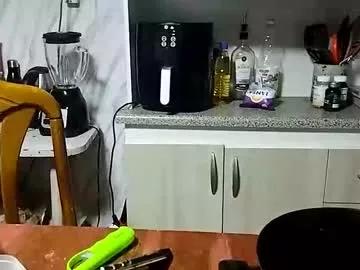 Frizzy_girl from Chaturbate