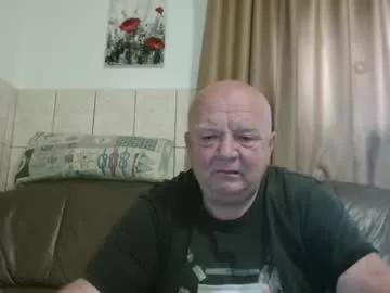 fullballs6 from Chaturbate