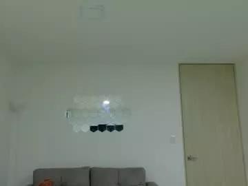 genesis_wb from Chaturbate