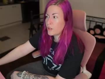 gennyrock from Chaturbate