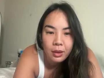 Giathelibra from Chaturbate