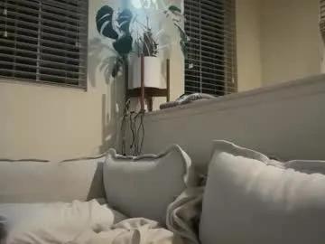 Giathelibra from Chaturbate