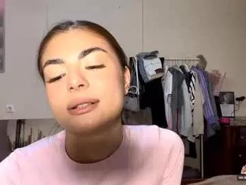 gilliandeary from Chaturbate