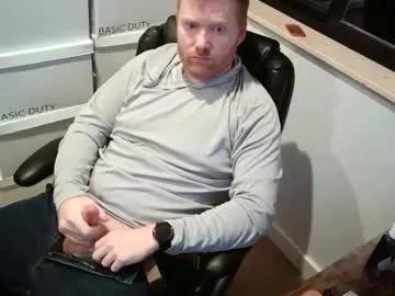 gingermooncum from Chaturbate