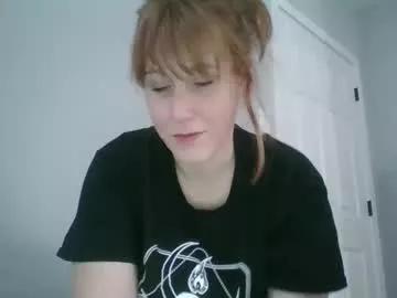 gingersnaplovexo from Chaturbate