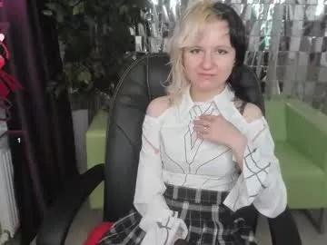 girl_next_doorr from Chaturbate is Freechat