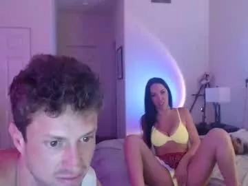 girlwiththethroat from Chaturbate is Freechat