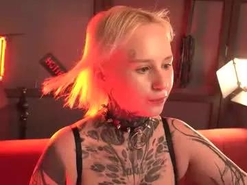 goddes_calzedonia from Chaturbate
