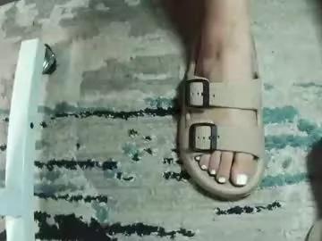 goddessloracarolina from Chaturbate