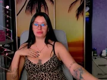 Goldenwitchx from Chaturbate