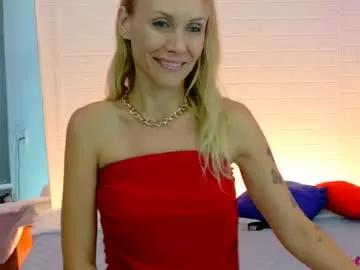 goodness_emie from Chaturbate