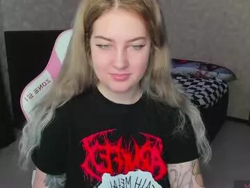 Gothkittys from Chaturbate