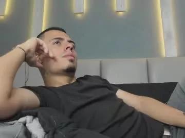 gregorymanccinni from Chaturbate