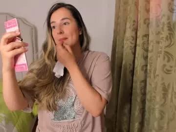 Hannaa86 from Chaturbate