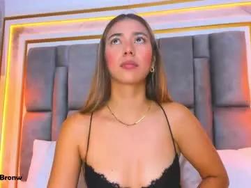 hannabronw from Chaturbate