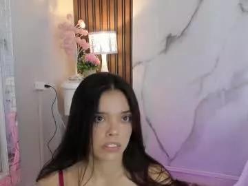 hannahill69 from Chaturbate