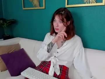 hannahtrausti from Chaturbate