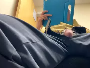 Happybrian5 from Chaturbate