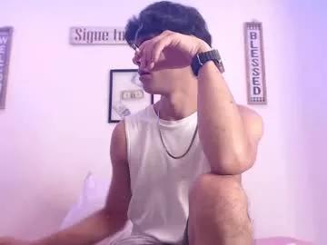 harrythomson1 from Chaturbate