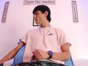 harrythomson1 from Chaturbate