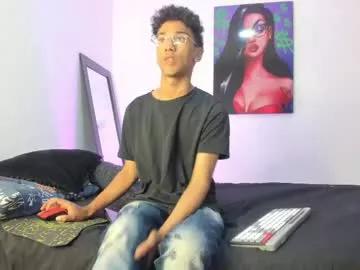 harrytwink18 from Chaturbate